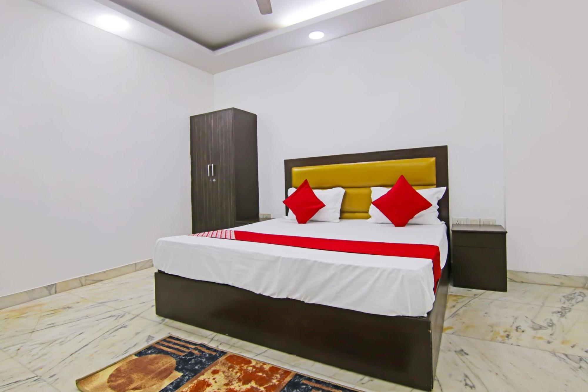 O Sky House Hotel New Delhi
