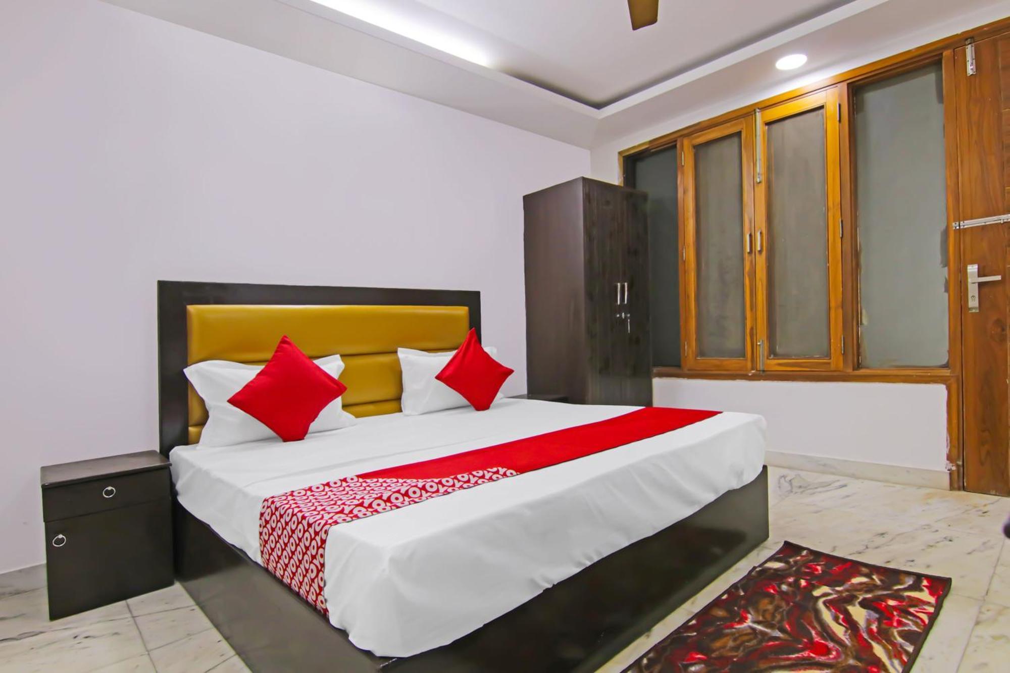 O Sky House 3*